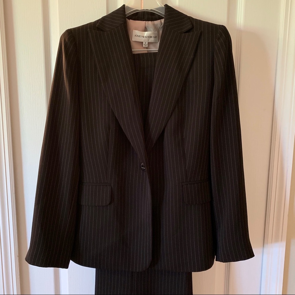 Jones New York Women’s Suit